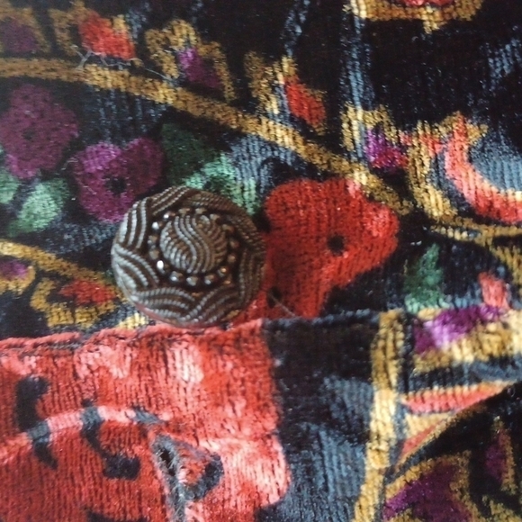 Retro/ vintage style Floral bolo velour look  Size 8 Blazer.Great used condition - Picture 12 of 12